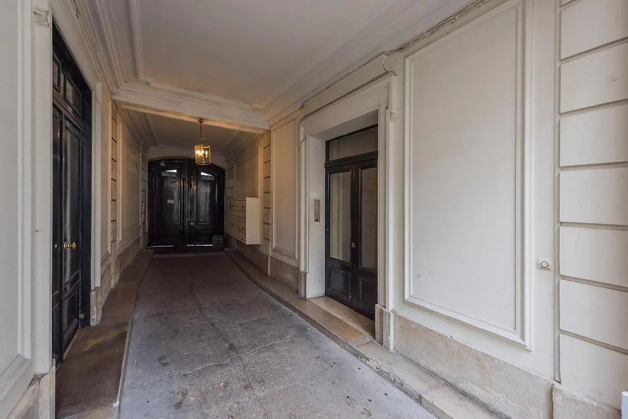 Charmant Studio Pres Des Champs-Elysees Paříž Apartmán